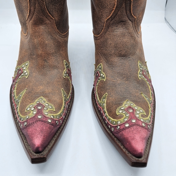 Old Gringo Taka Studded Western Boots - Picture 3 of 16